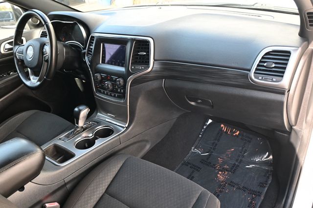 2020 Jeep Grand Cherokee Laredo E 17" Off-Road Monster Wheels New Mutant A/T Tires - 22936782 - 9