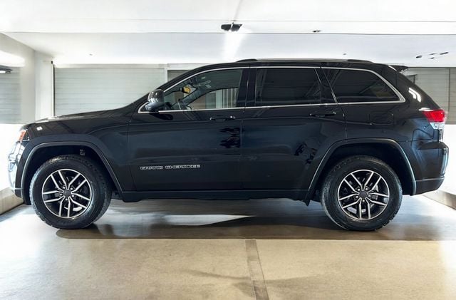 2020 Jeep Grand Cherokee Laredo E 4x4 - 22853384 - 3