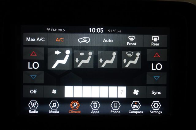 2020 Jeep Renegade Latitude FWD - 22843242 - 17