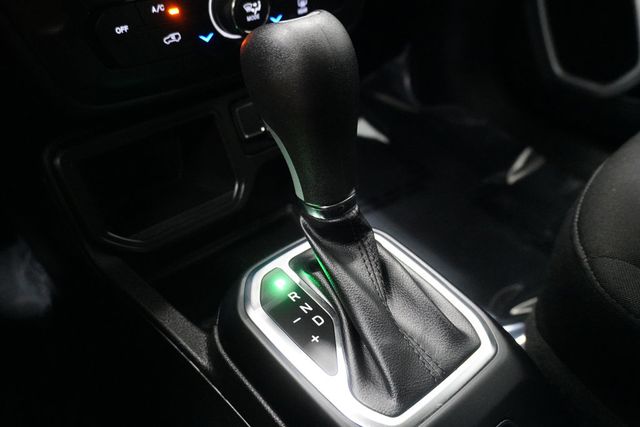 2020 Jeep Renegade Latitude FWD - 22843242 - 20