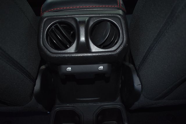 2020 Jeep Wrangler Unlimited Sport S 4x4 - 22238368 - 38