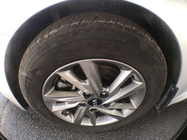 2020 Kia Optima LX Automatic - 22904099 - 9