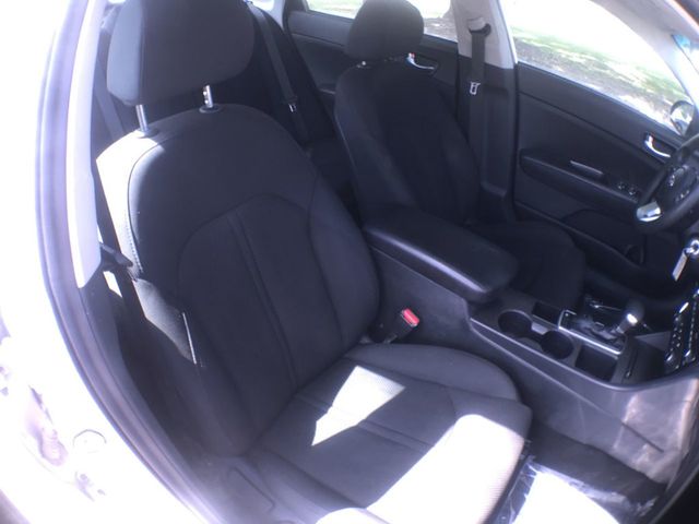 2020 Kia Optima LX Automatic - 22904099 - 20