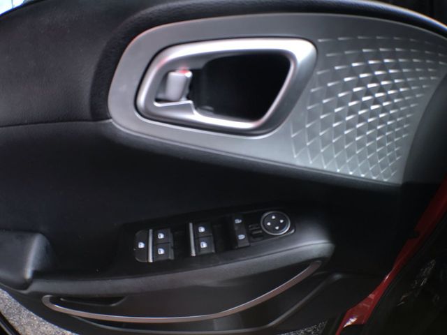 2020 Kia Soul LX Manual - 22897334 - 11