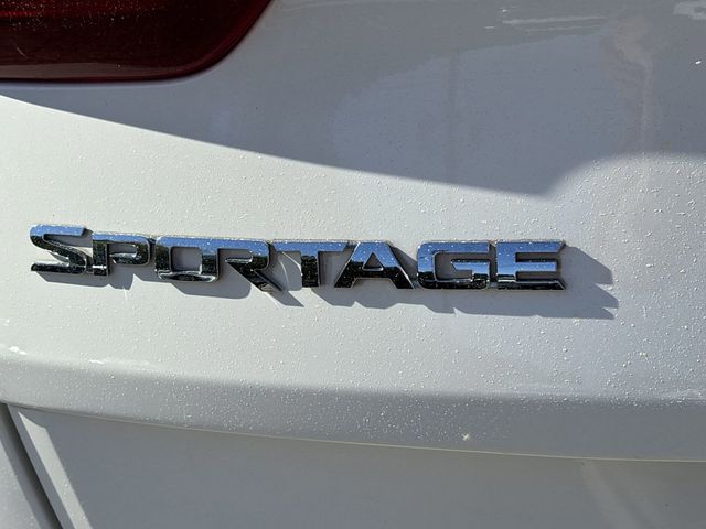 2020 Kia Sportage LX FWD - 22798217 - 13