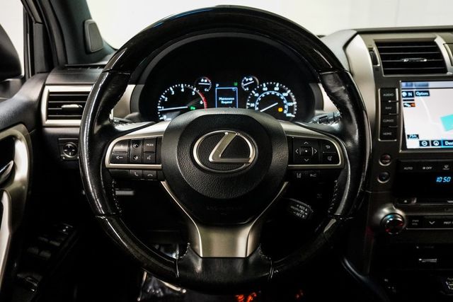 2020 Lexus GX GX 460 4WD - 22938415 - 16