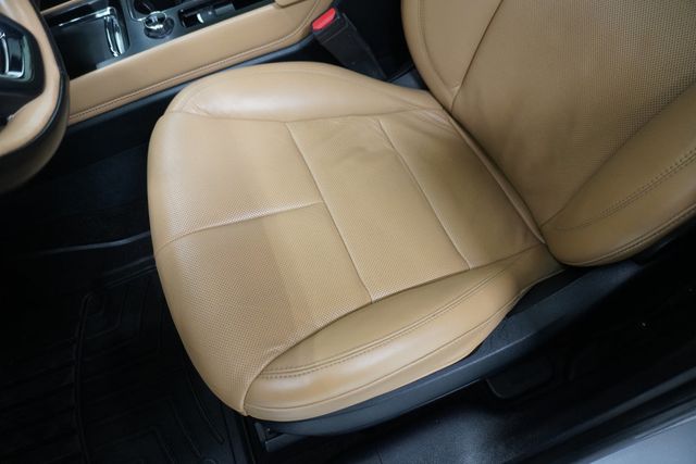 2020 Lincoln Corsair Reserve FWD - 22931329 - 10