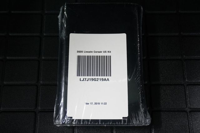 2020 Lincoln Corsair Reserve FWD - 22931329 - 26