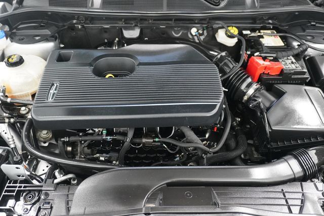 2020 Lincoln Corsair Reserve FWD - 22931329 - 32