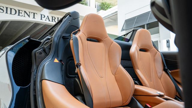 2020 McLaren 720S Performance Spider - 22877735 - 70
