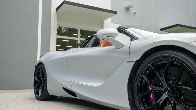 2020 McLaren 720S Performance Spider - 22877735 - 8