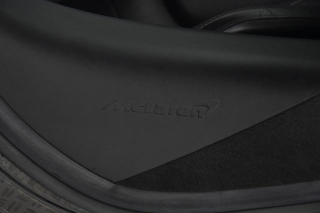 2020 McLaren GT Coupe - 22408336 - 20