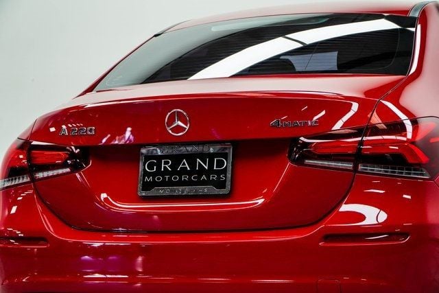 2020 Mercedes-Benz A-Class A 220 4MATIC Sedan - 22932202 - 12