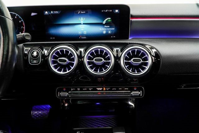 2020 Mercedes-Benz A-Class A 220 4MATIC Sedan - 22932202 - 23