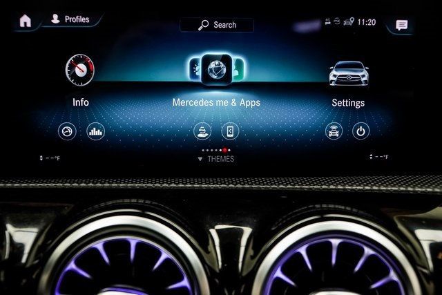 2020 Mercedes-Benz A-Class A 220 4MATIC Sedan - 22932202 - 26