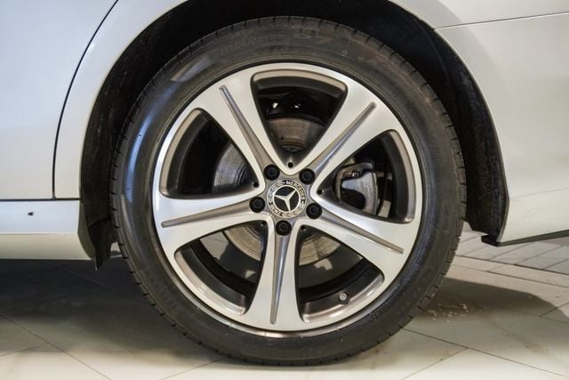 2020 Mercedes-Benz E-Class E 350 4MATIC Sedan - 22903139 - 10