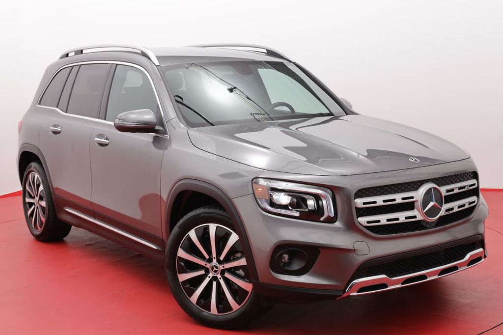 2020 Mercedes-Benz GLB GLB 250 4MATIC SUV - 20969039 | Video 1