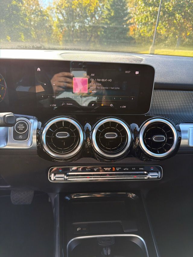 2020 Mercedes-Benz GLB GLB 250 4MATIC SUV - 22934201 - 16