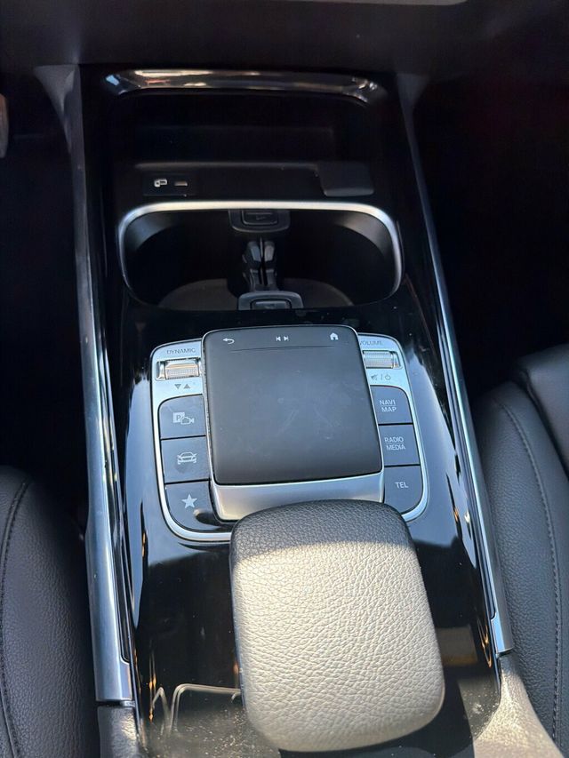 2020 Mercedes-Benz GLB GLB 250 4MATIC SUV - 22934201 - 17