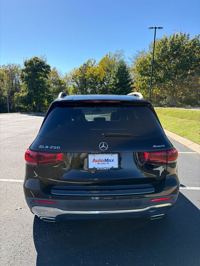 2020 Mercedes-Benz GLB GLB 250 4MATIC SUV - 22934201 - 4