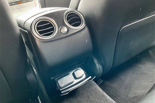 2020 Mercedes-Benz GLC GLC 300 4MATIC Coupe - 22921779 - 33