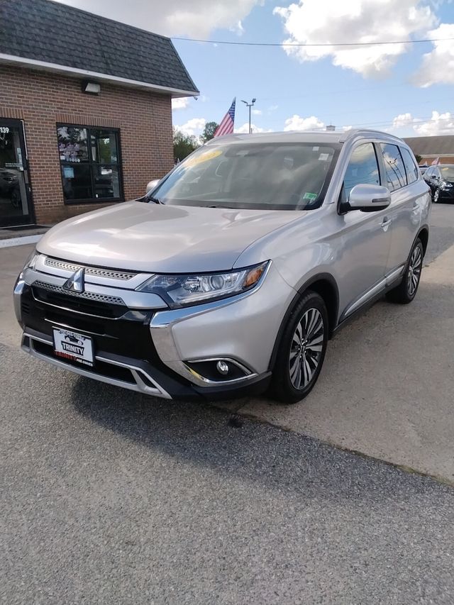 2020 Mitsubishi Outlander SEL FWD - 22937066 - 0