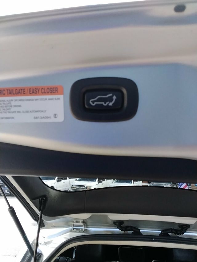 2020 Mitsubishi Outlander SEL FWD - 22937066 - 10