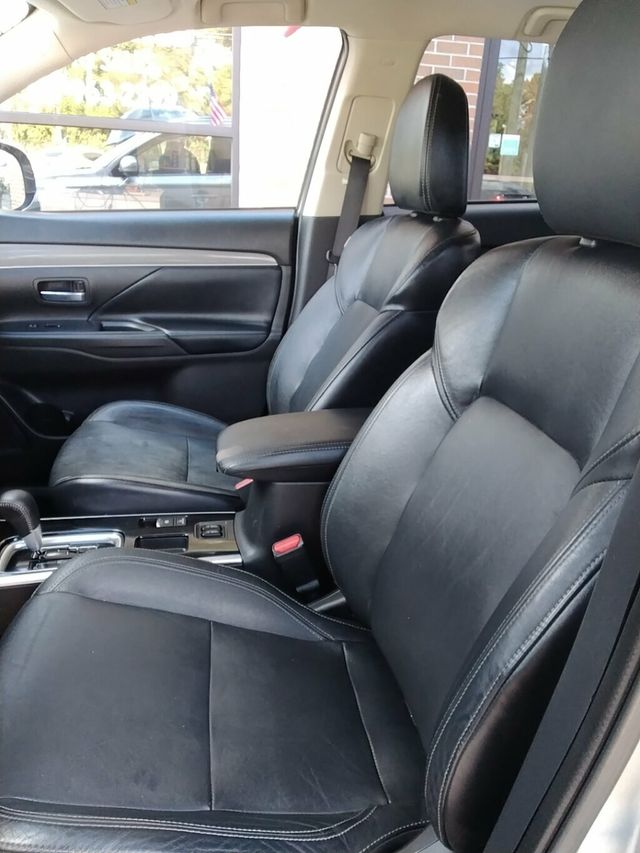 2020 Mitsubishi Outlander SEL FWD - 22937066 - 6