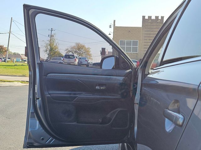 2020 Mitsubishi Outlander SE S-AWC - 22920675 - 20