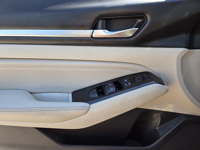2020 Nissan Altima 2.5 SL Sedan - 22914857 - 14