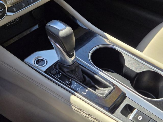 2020 Nissan Altima 2.5 SL Sedan - 22914857 - 17