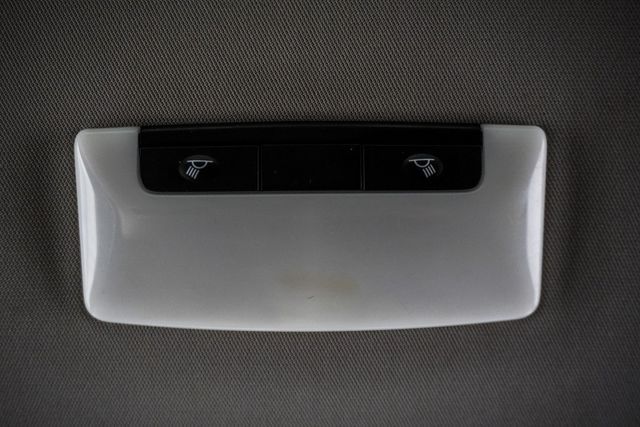 2020 Nissan Altima 2.5 SL Sedan - 22935380 - 11