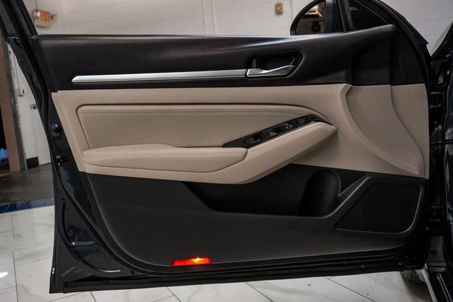 2020 Nissan Altima 2.5 SL Sedan - 22935380 - 20