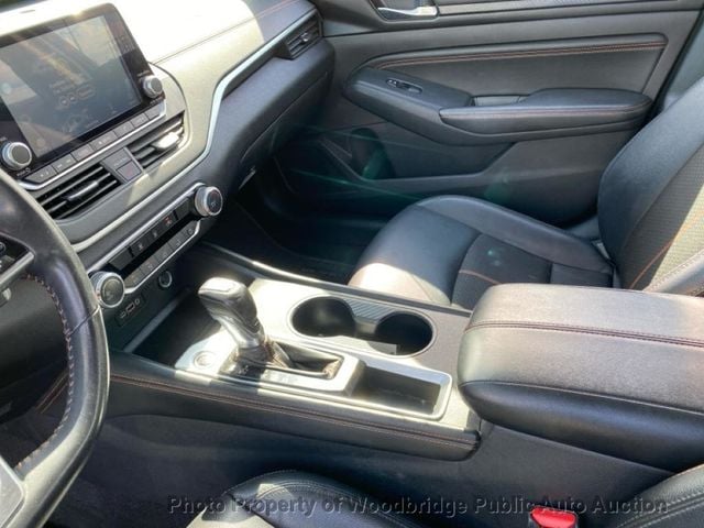 2020 Nissan Altima 2.5 SR Sedan - 22908706 - 23