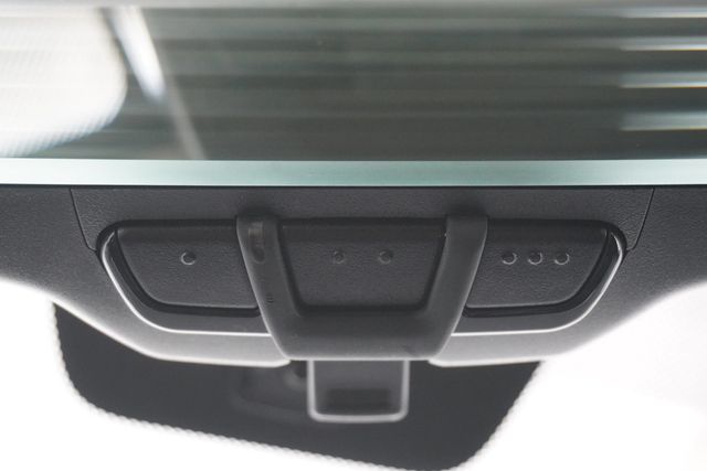 2020 Nissan Altima 2.5 SR Sedan - 22921709 - 19