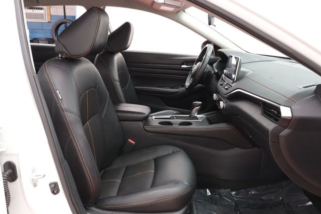2020 Nissan Altima 2.5 SR Sedan - 21004102 - 14