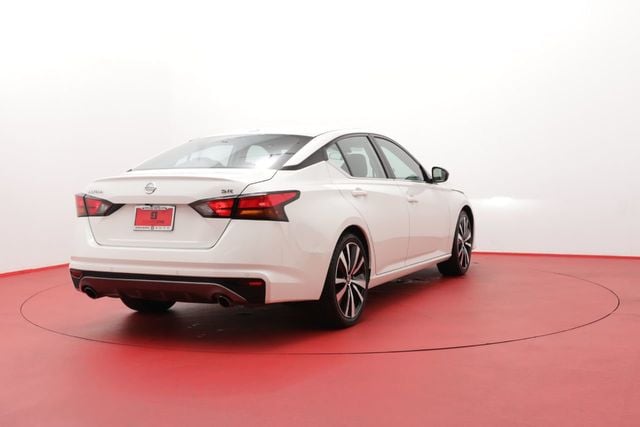 2020 Nissan Altima 2.5 SR Sedan - 21004102 - 4