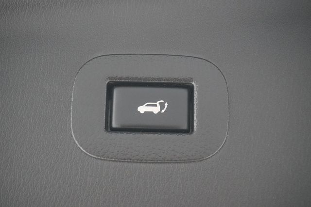 2020 Nissan Armada 4x2 SL - 22889196 - 31