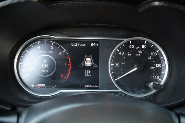 2020 Nissan Versa SR - 22932761 - 35