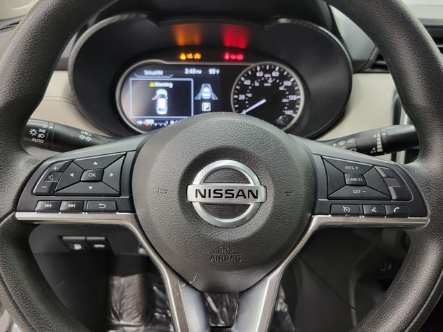 2020 Nissan Versa SV - 22375679 - 14