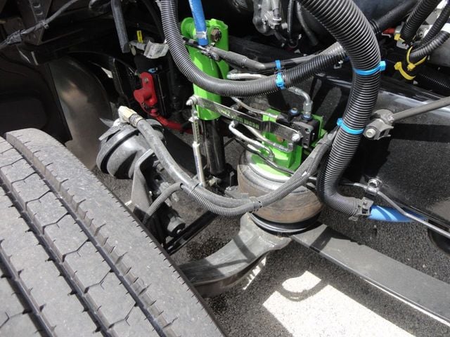 2020 Peterbilt 337 w/ 22ft JerrDan Custom StepSide Classic Low Pro Carrier - 20861709 - 26