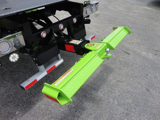 2020 Peterbilt 337 w/ 22ft JerrDan Custom StepSide Classic Low Pro Carrier - 20861709 - 56