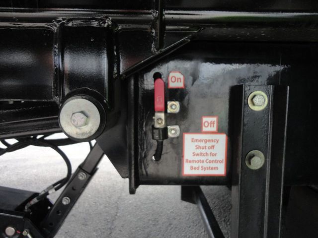 2020 Peterbilt 337 w/ 22ft JerrDan Custom StepSide Classic Low Pro Carrier - 20861709 - 59