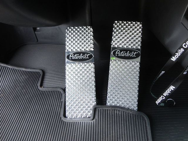 2020 Peterbilt 337 w/ 22ft JerrDan Custom StepSide Classic Low Pro Carrier - 20861709 - 75