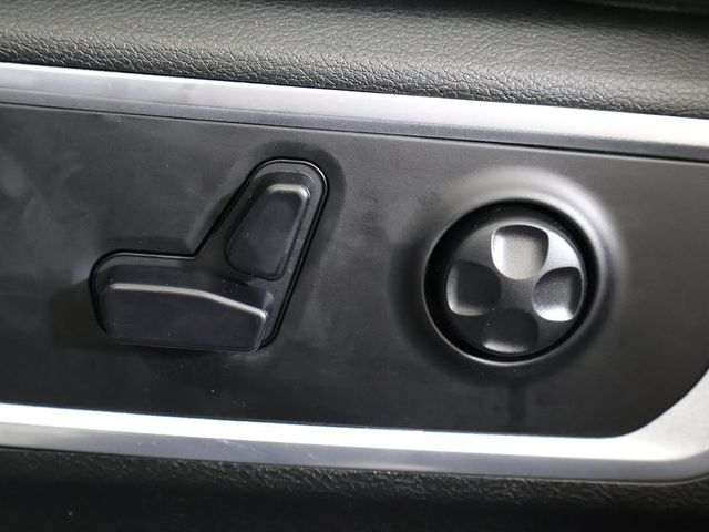 2020 Ram 1500 Laramie 4x4 Crew Cab 5'7" Box - 22894553 - 33