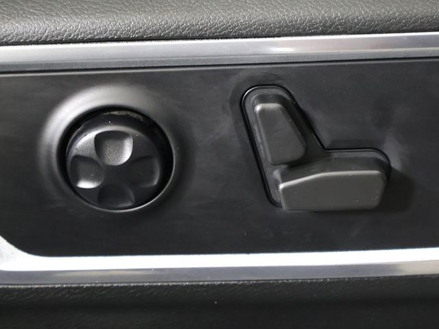 2020 Ram 1500 Laramie 4x4 Crew Cab 5'7" Box - 22894553 - 34