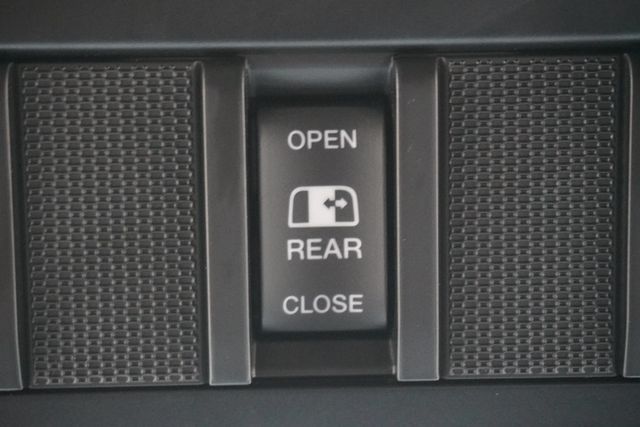 2020 Ram 2500 Tradesman 4x4 Crew Cab 6'4" Box - 22929815 - 16