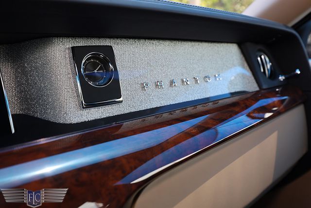 2020 Rolls-Royce Phantom Extended Wheelbase Sedan - 22909109 - 40