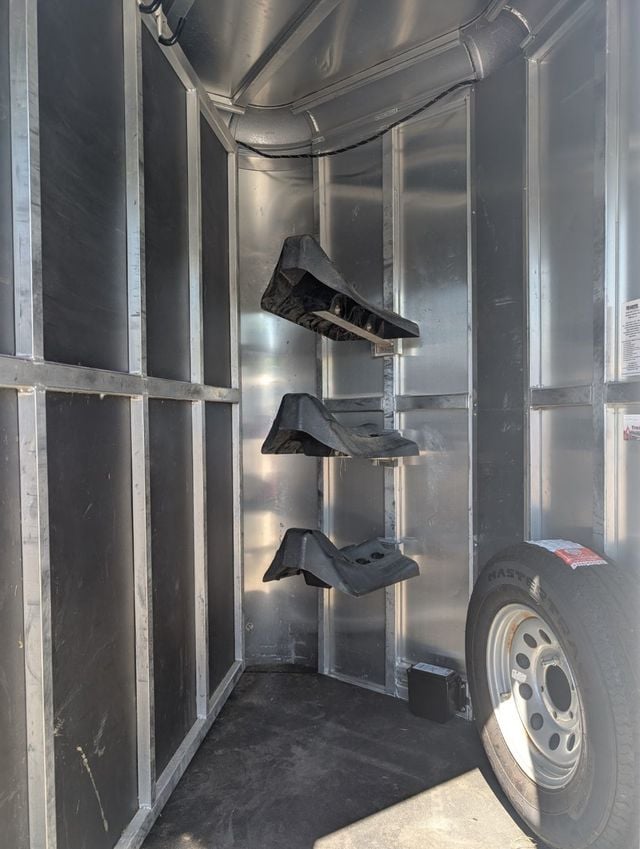 2020 Shadow 3 Horse Slant with Drop Feed Windows  - 22923048 - 2