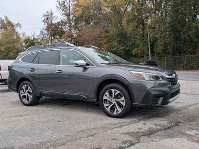 2020 Subaru Outback Touring's photo